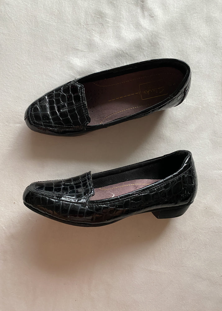 Donna's Croc Loafers